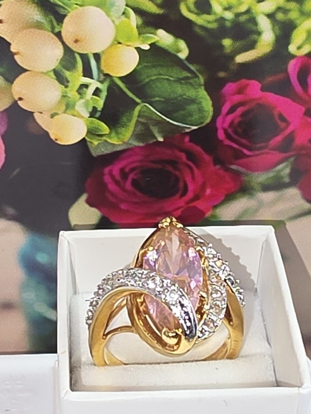 #2582, VTG 90's  GOLD PLATED RING SIZE 8, PINK CUBIC ZIRCONIA, 